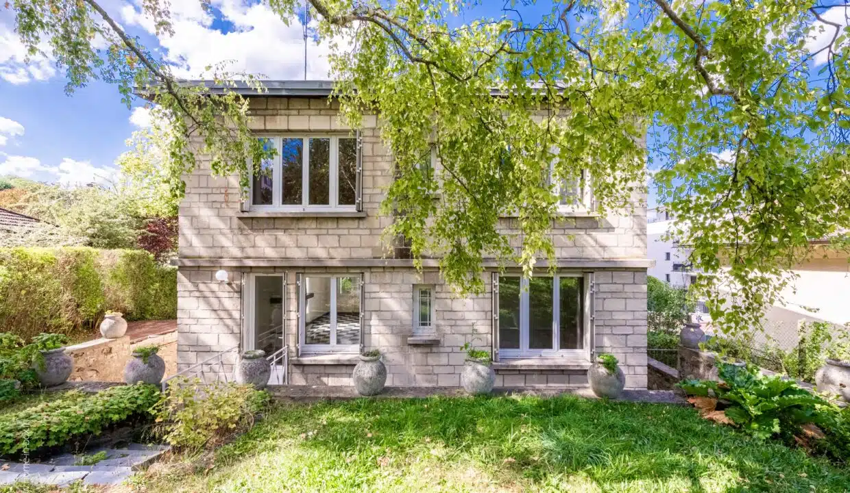 Maison 6 pièces 180 m².